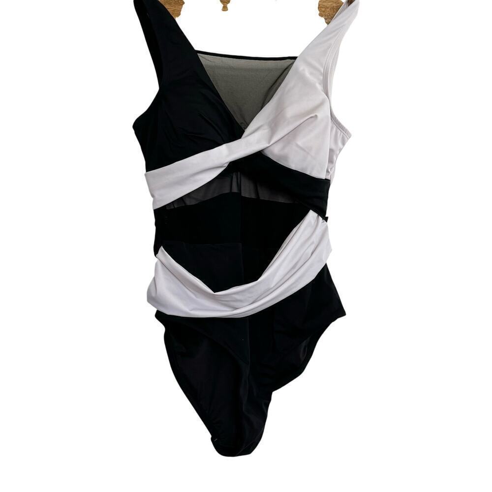 Swimsuits For All One‎ Piece Bathing Suit Black White Mesh Size 12